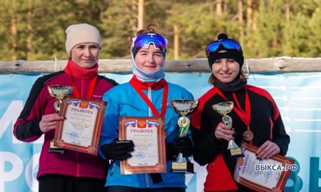 11 февраля на Воробьиных горах прошли массовые соревнования по лыжным гонкам «Лыжня России»