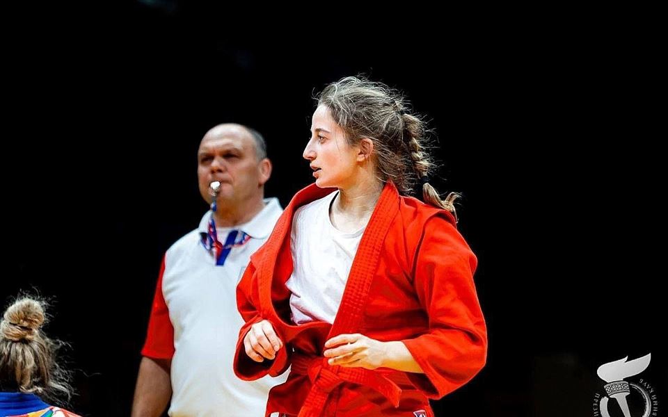 Двойная победа МИСИС: Юлия Молчанова - серебро на чемпионате России, а впереди - Кубок Мира!