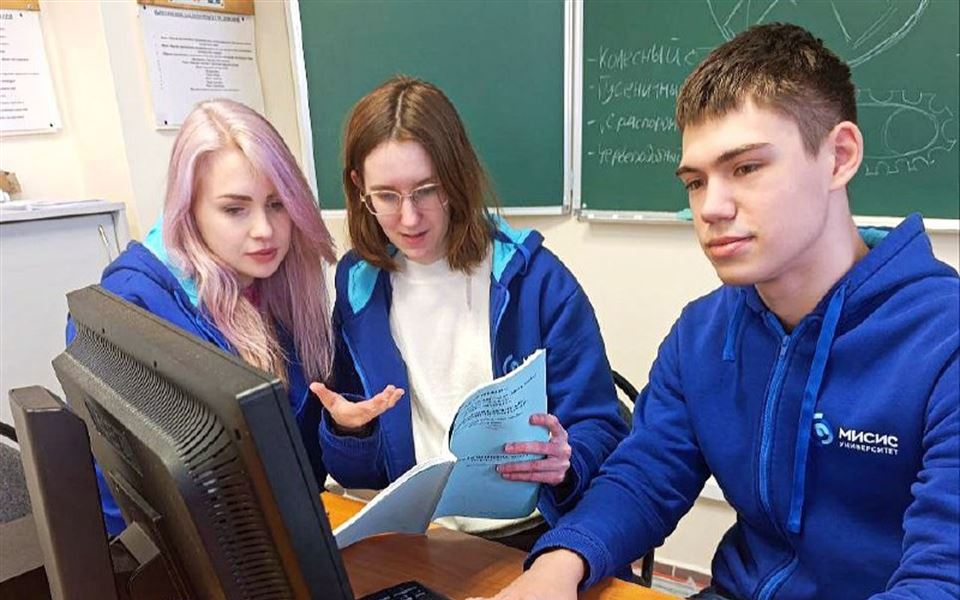 Учёба, которая работает: в Выксе студенты превращают проекты в промышленные решения.